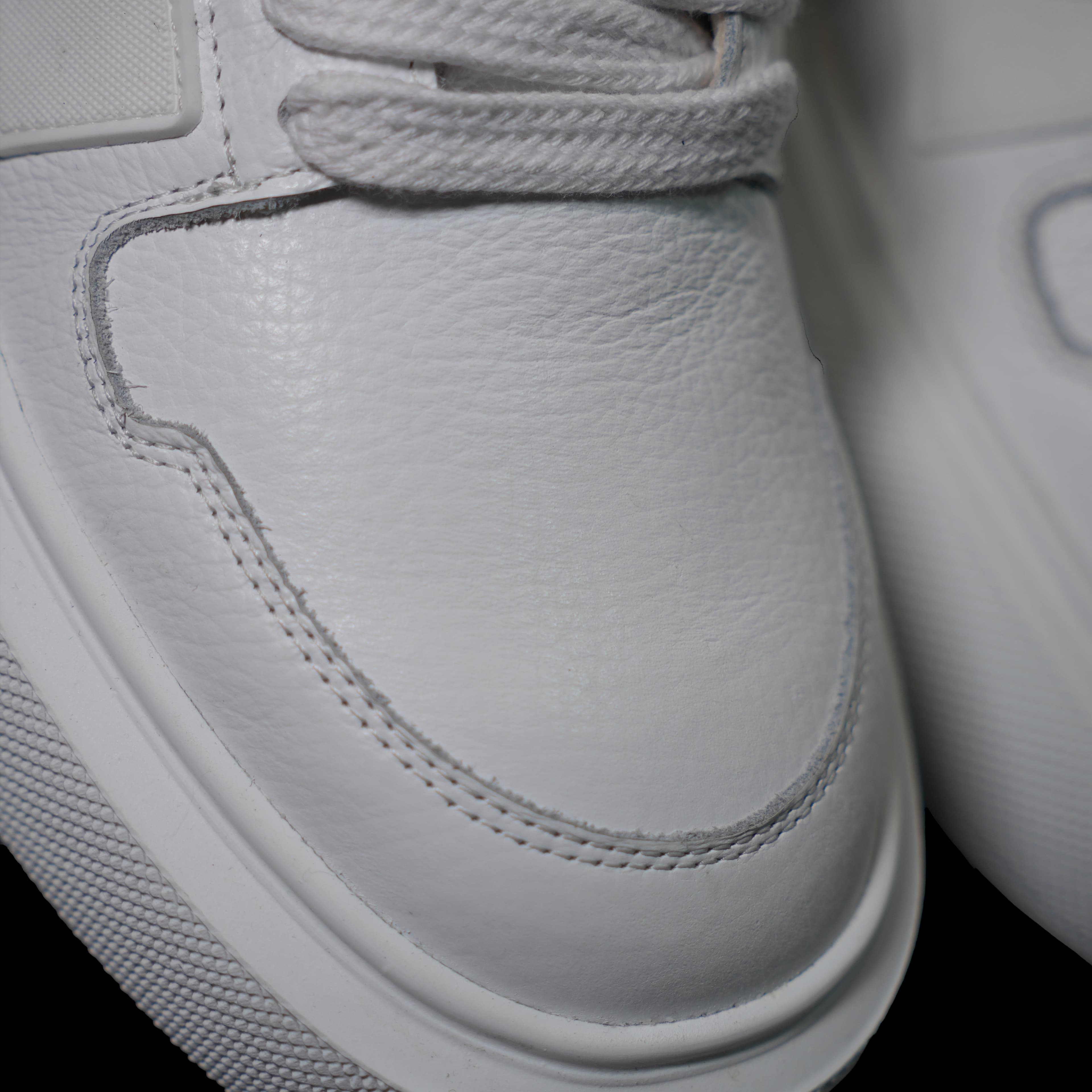 Premium Italian Grain Leather